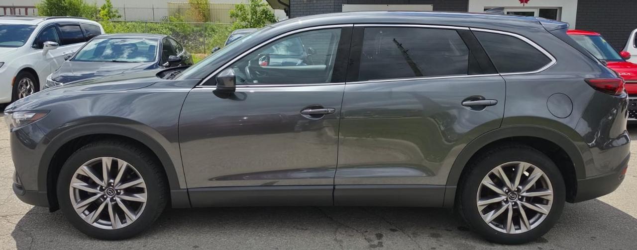 2022 Mazda CX-9 GS-L / NO ACCIDENTS / LEATHER / ROOF / AWD / 7PASS Photo