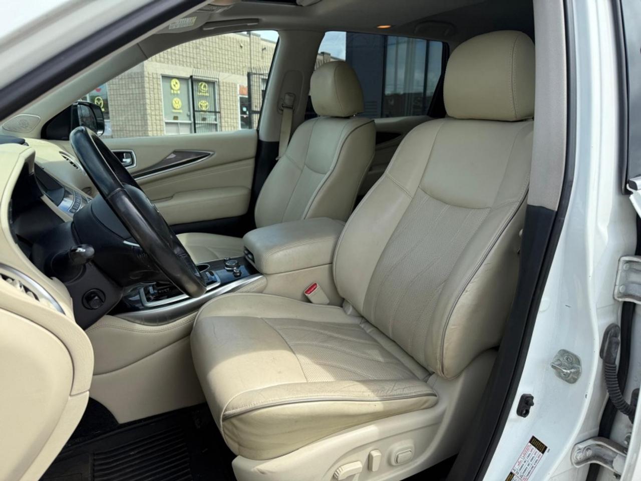 2019 Infiniti QX60 PURE /7 PASSENGER /NAVI /SUNROOF/ REAR CAM Photo