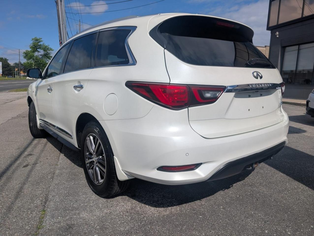 2019 Infiniti QX60 PURE /7 PASSENGER /NAVI /SUNROOF/ REAR CAM - Photo #7