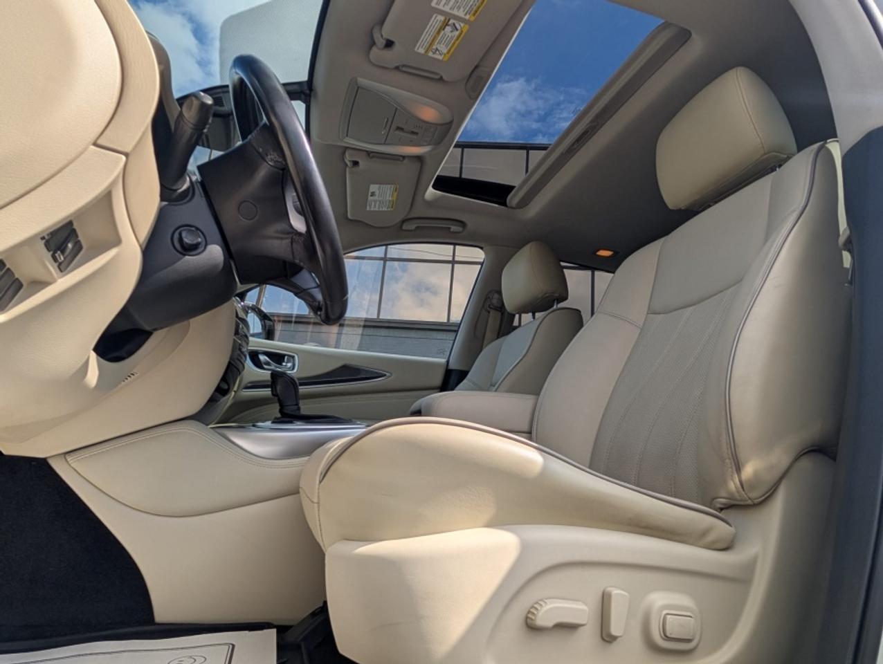 2019 Infiniti QX60 PURE /7 PASSENGER /NAVI /SUNROOF/ REAR CAM - Photo #11