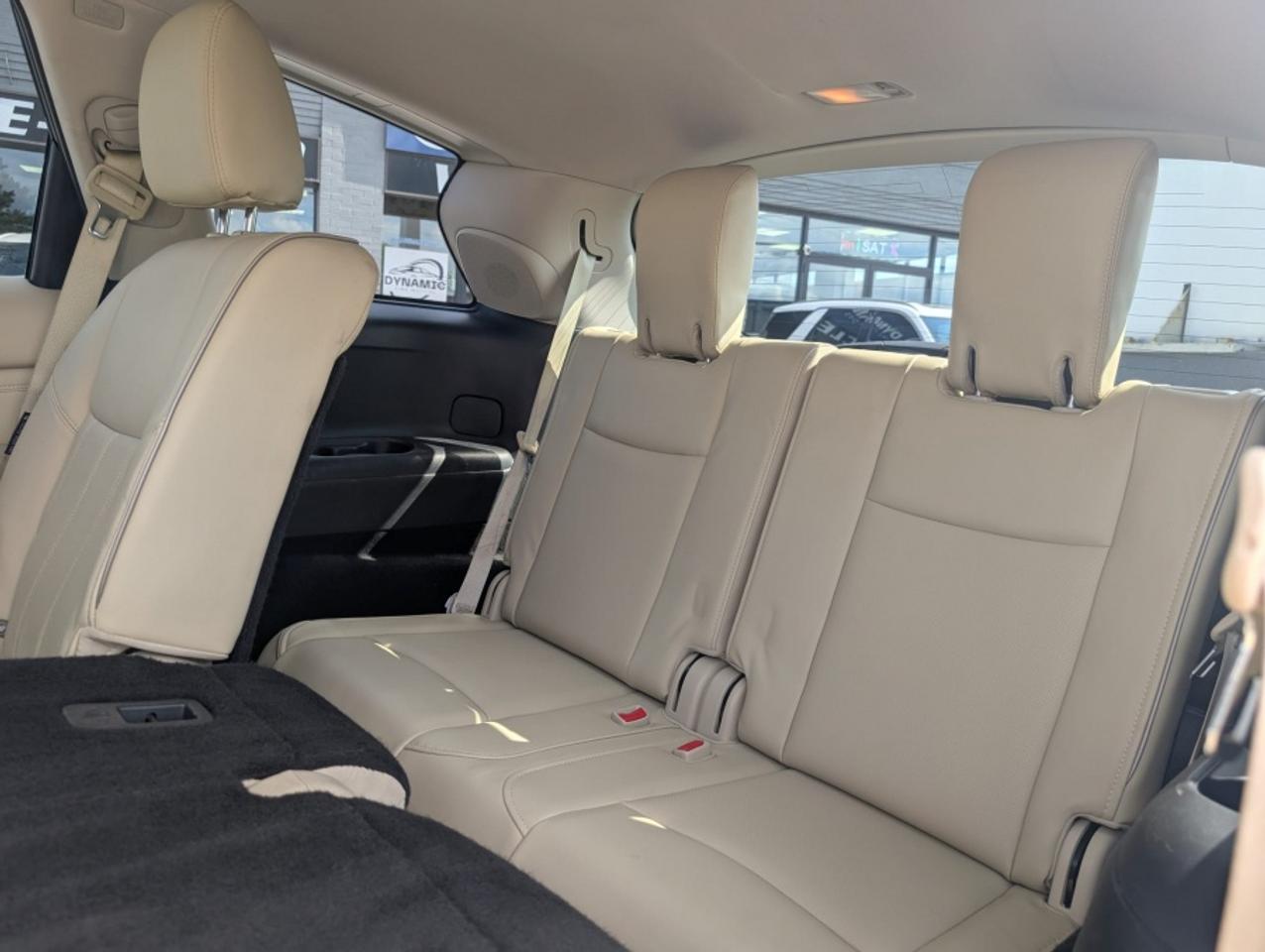 2019 Infiniti QX60 PURE /7 PASSENGER /NAVI /SUNROOF/ REAR CAM Photo