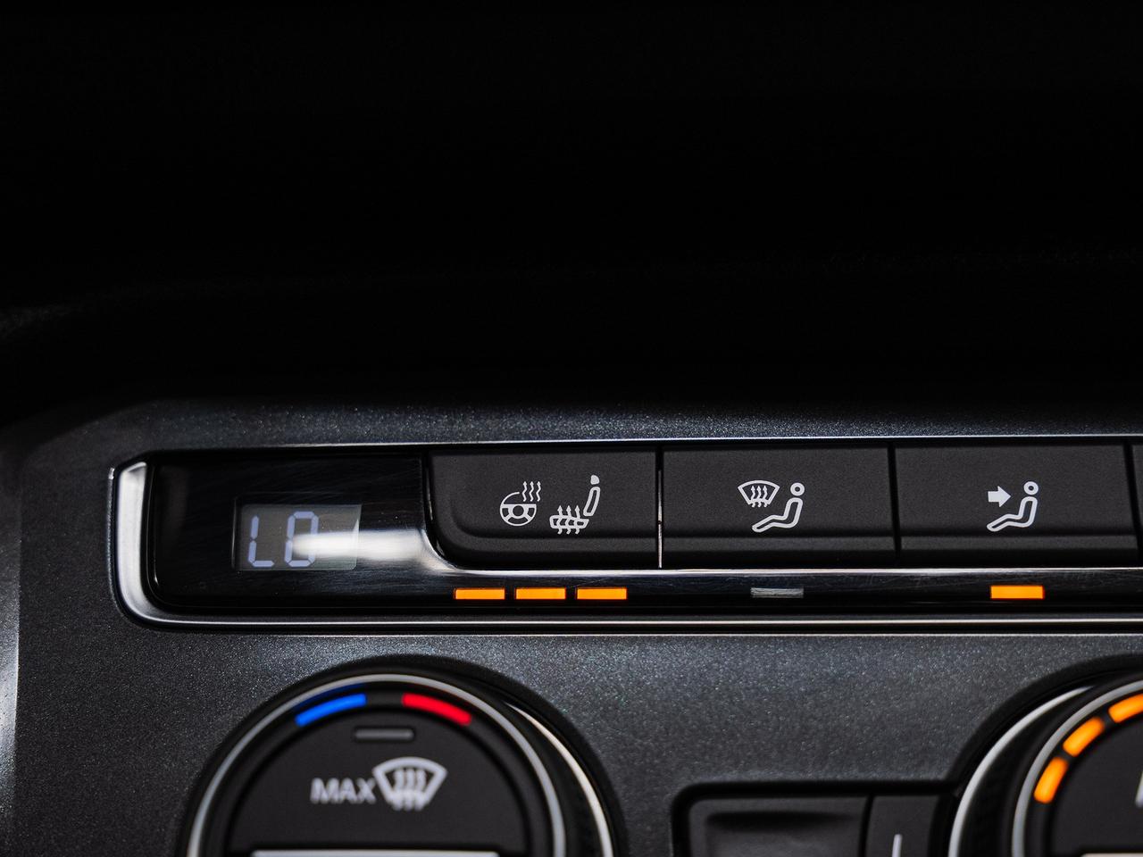 2021 Volkswagen Tiguan HIGHLINE AWD | Nav | Panoroof | BSM | CarPlay