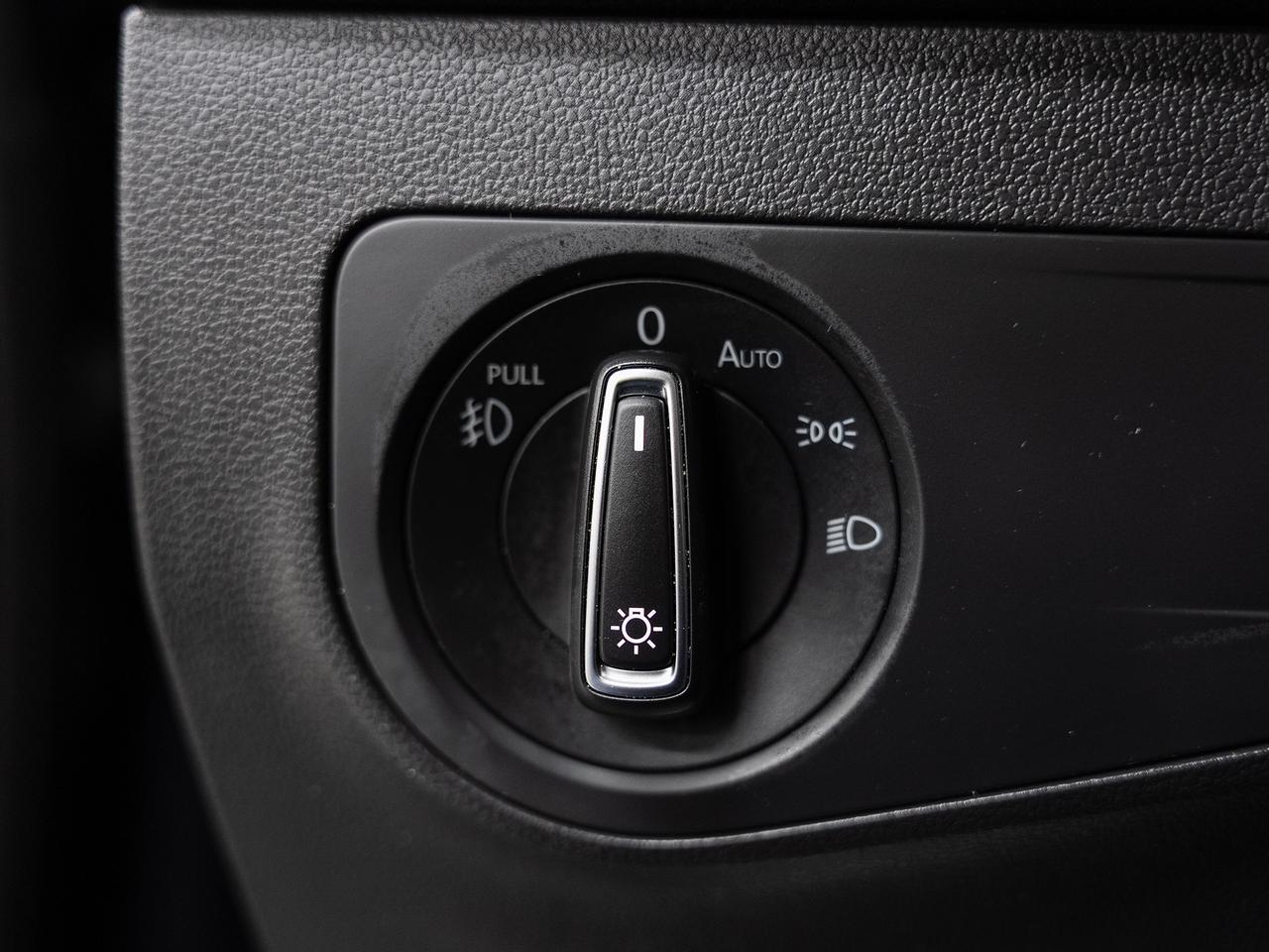 2021 Volkswagen Tiguan HIGHLINE AWD | Nav | Panoroof | BSM | CarPlay