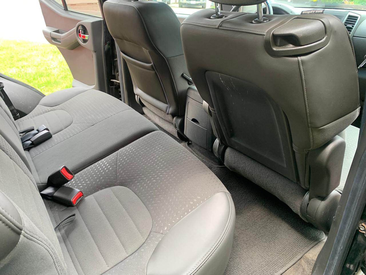 2011 Nissan Xterra 1 OWNER NO ACCIDENTS CERTIFIED Photo
