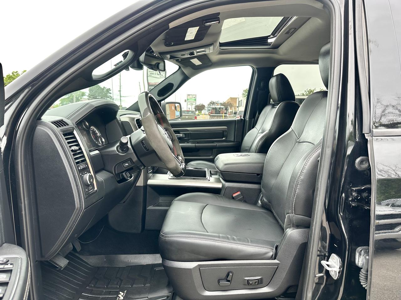 2014 RAM 1500 SPORT Photo