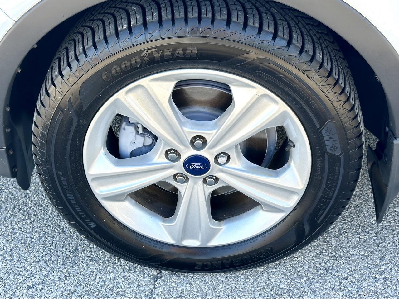 2016 Ford Escape SE Photo
