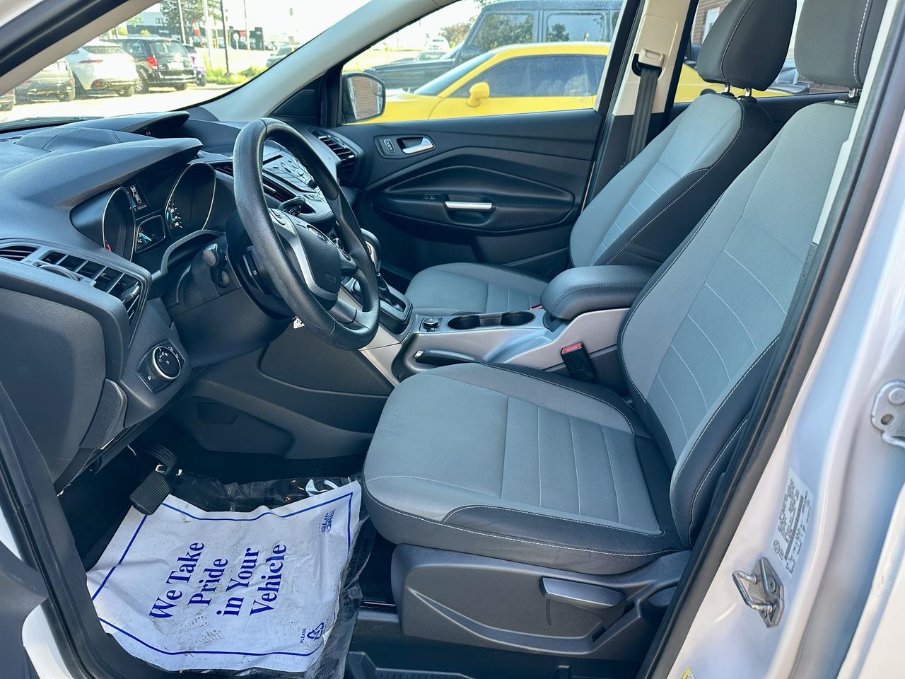 2016 Ford Escape SE Photo