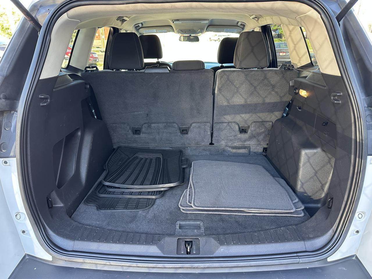 2016 Ford Escape SE Photo