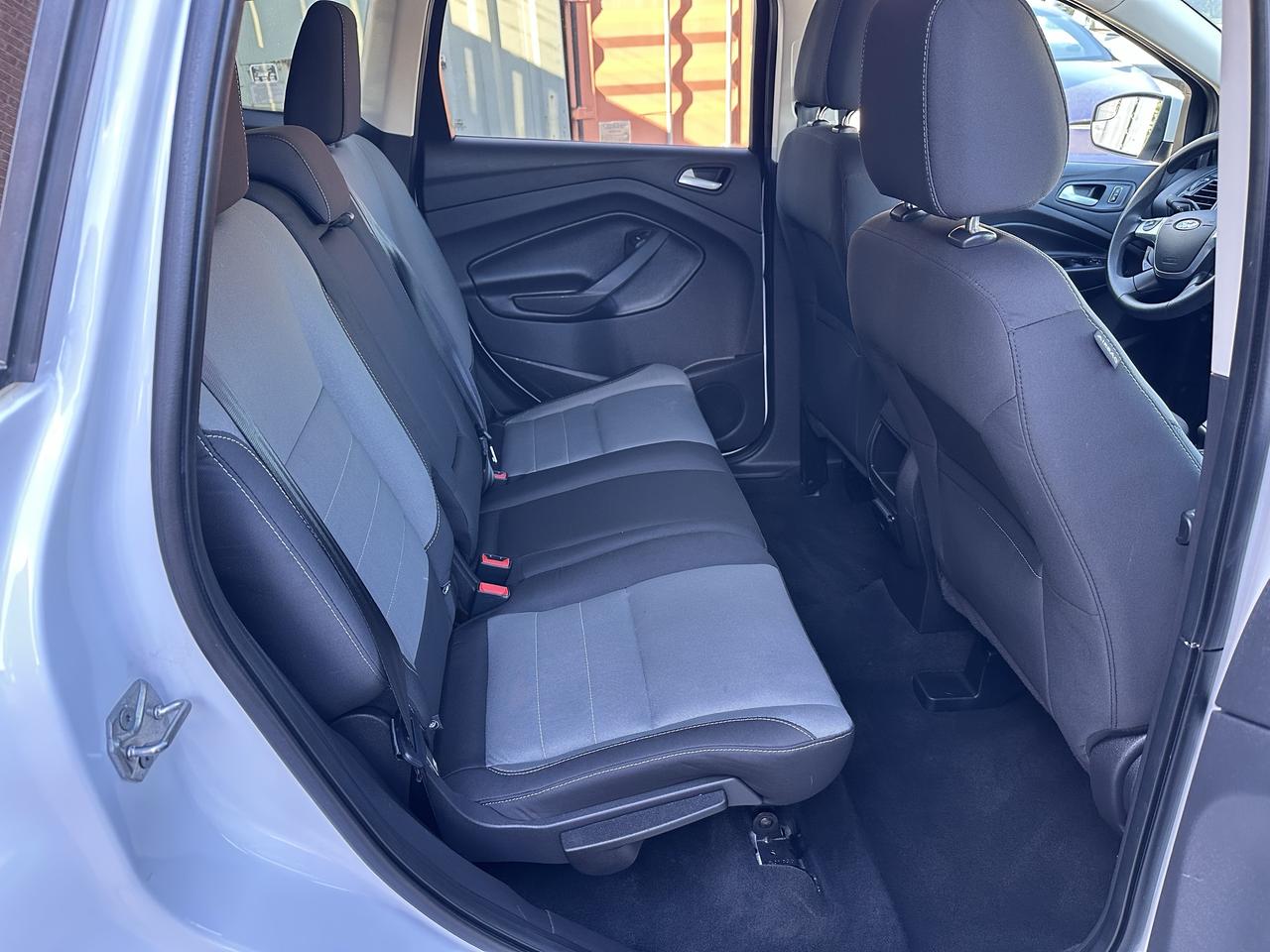 2016 Ford Escape SE Photo