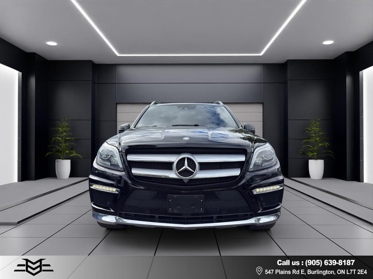 2015 Mercedes-Benz GL-Class GL 550 4MATIC AMG PKG - ONE OWNER - NAVI !!! Photo