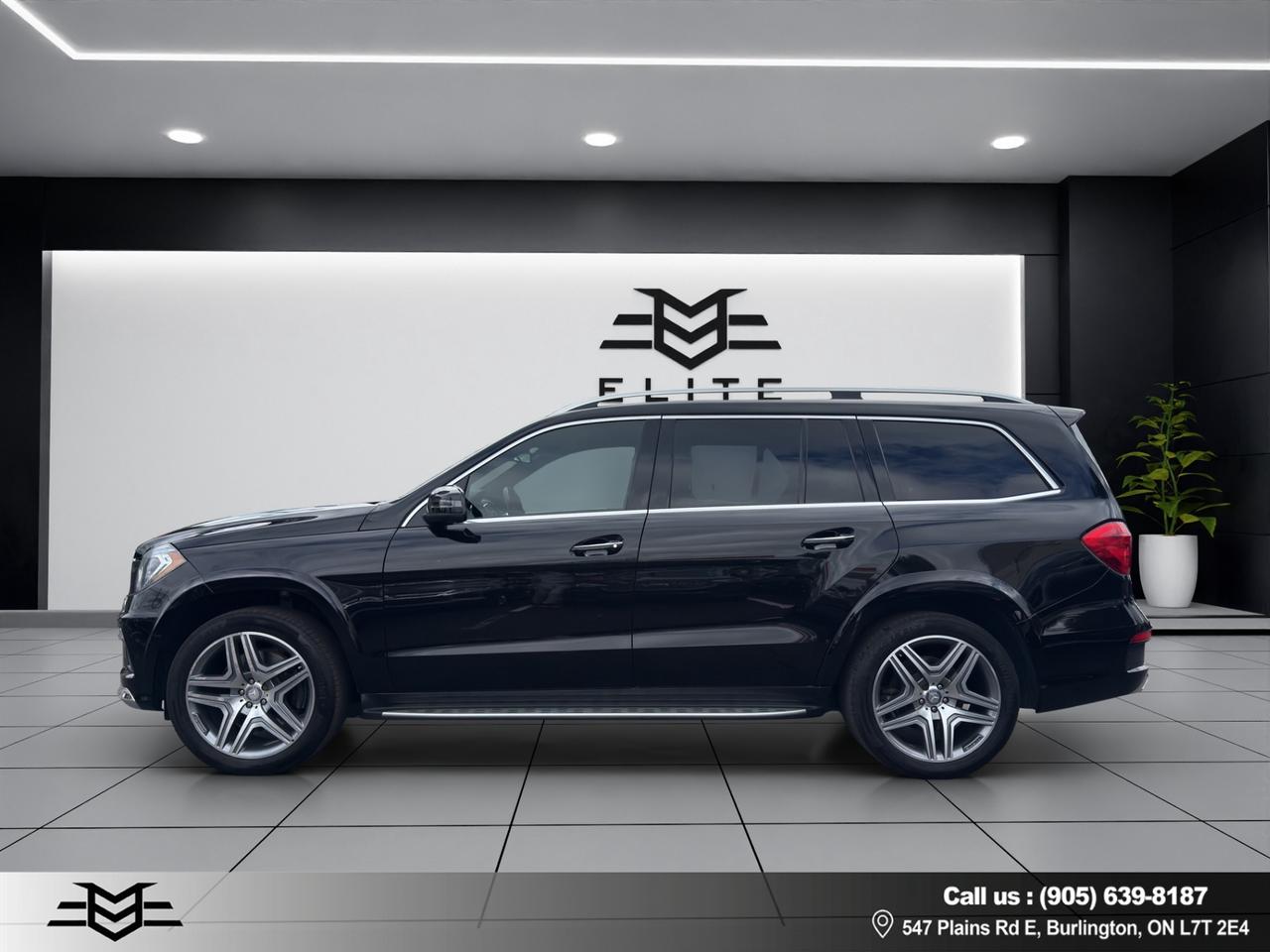 2015 Mercedes-Benz GL-Class GL 550 4MATIC AMG PKG - ONE OWNER - NAVI !!! Photo
