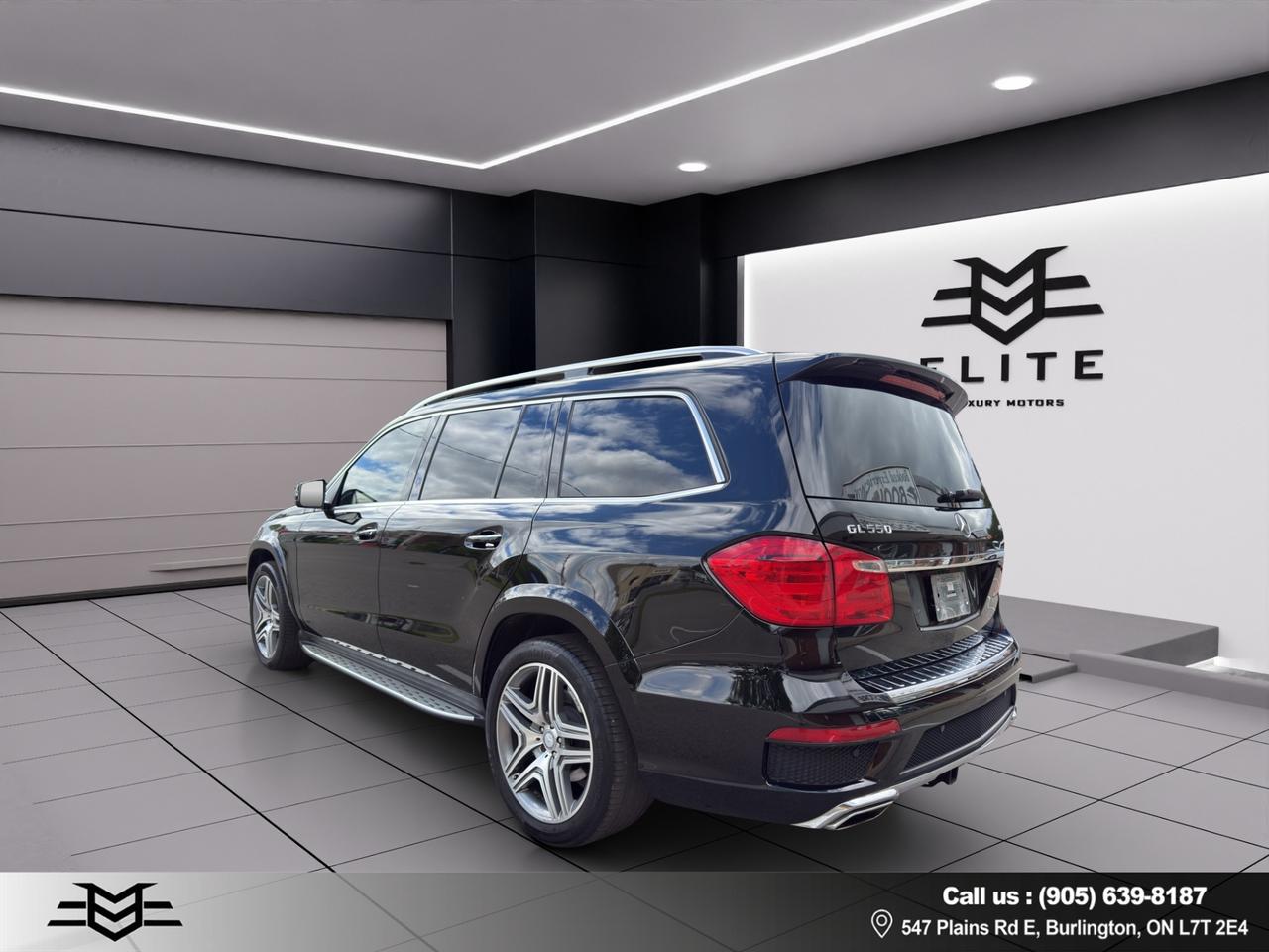2015 Mercedes-Benz GL-Class GL 550 4MATIC AMG PKG - ONE OWNER - NAVI !!! Photo