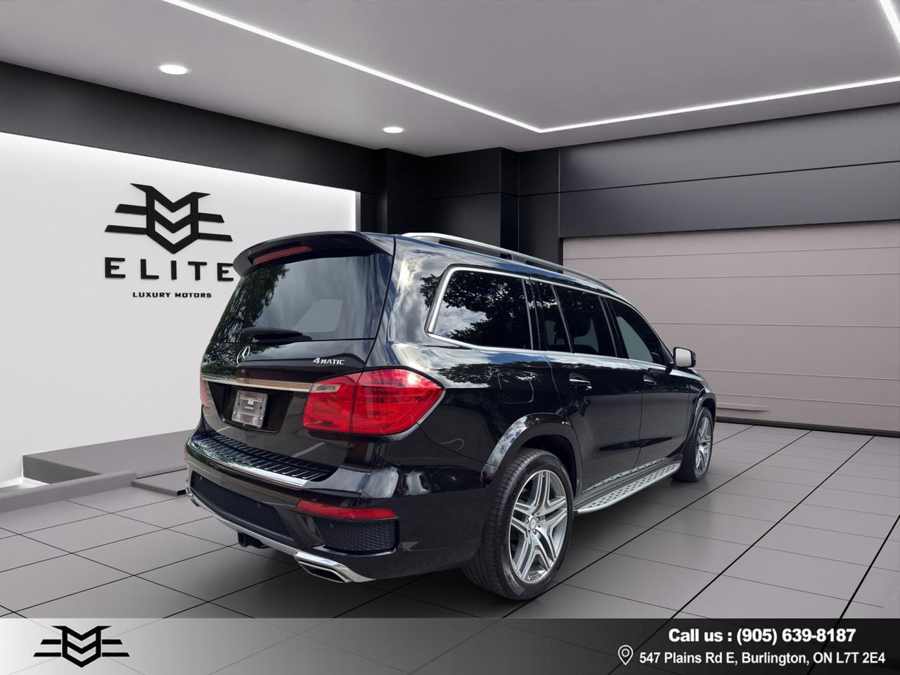 2015 Mercedes-Benz GL-Class GL 550 4MATIC AMG PKG - ONE OWNER - NAVI !!! Photo