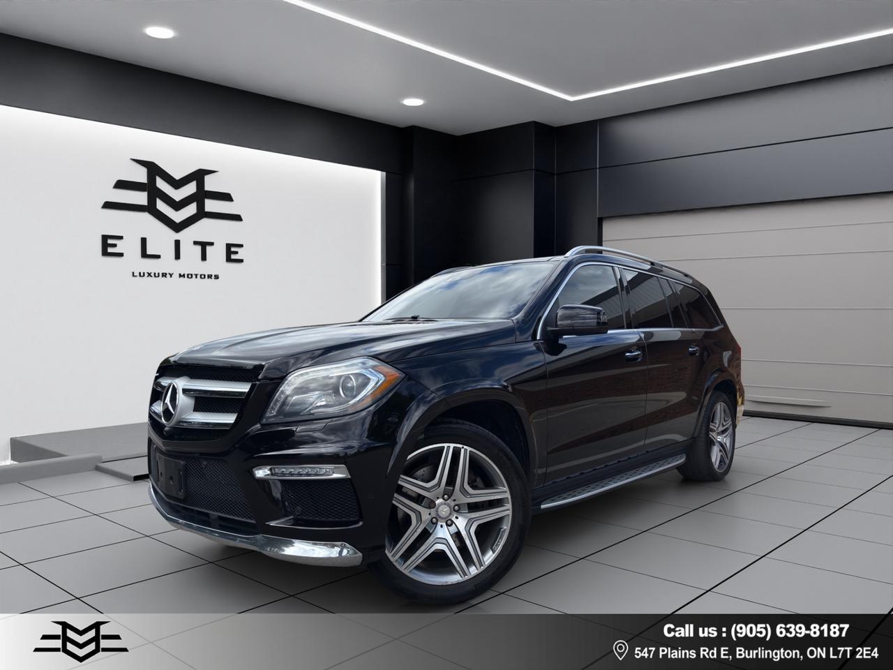 2015 Mercedes-Benz GL-Class GL 550 4MATIC AMG PKG - ONE OWNER - NAVI !!! Photo