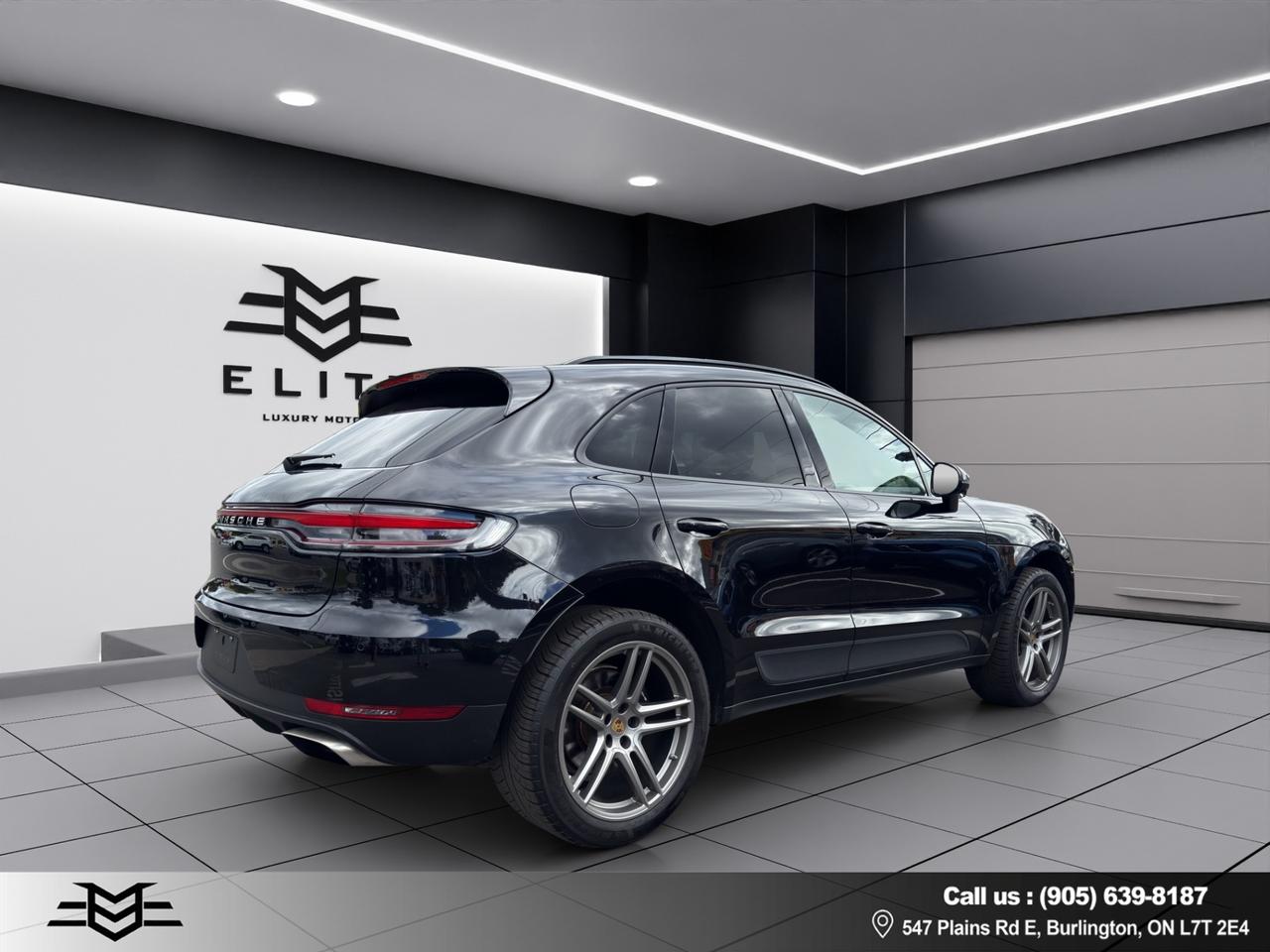 2021 Porsche Macan AWD - Navigation - Leather - Sunroof !! Photo