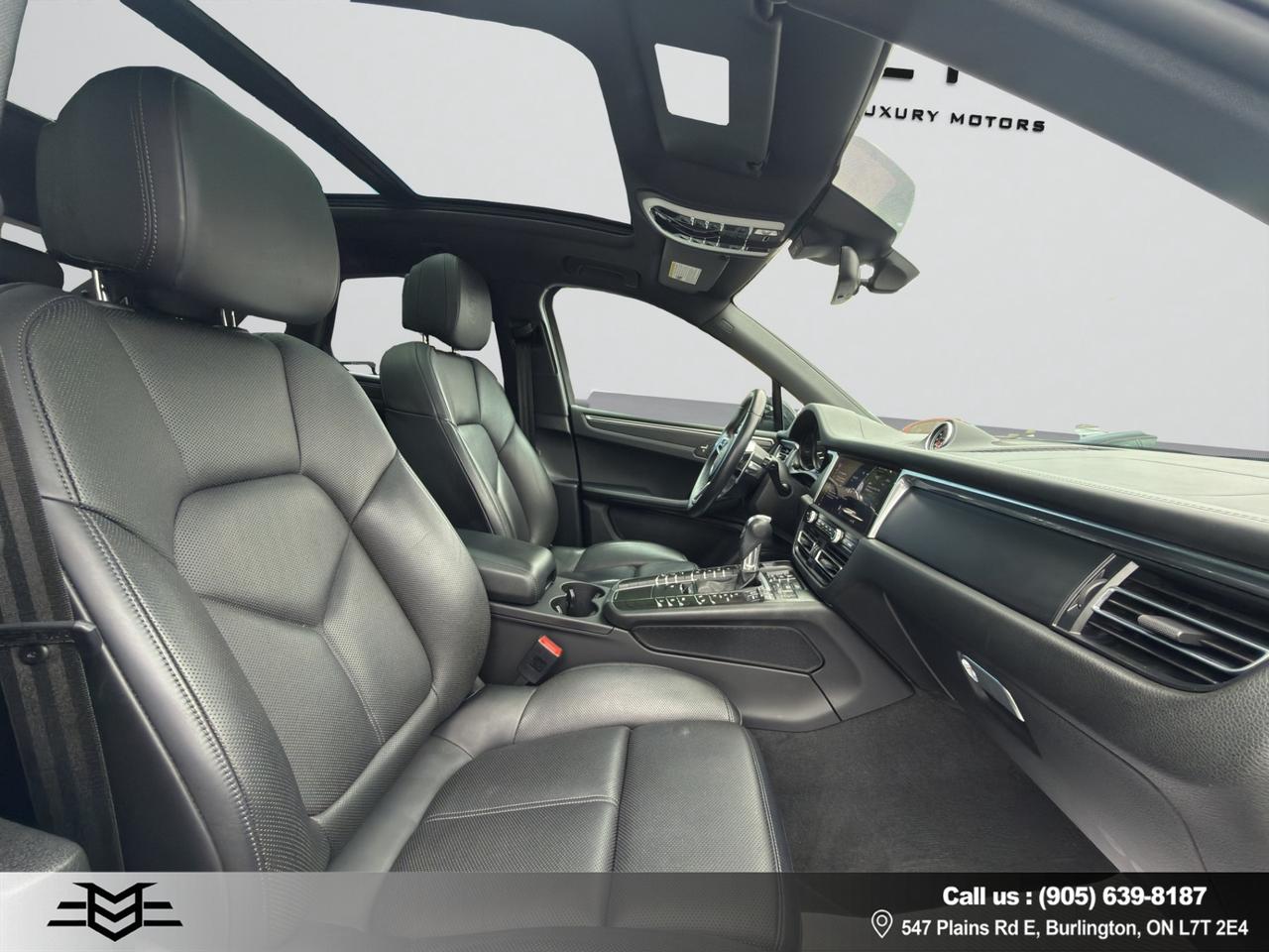2021 Porsche Macan AWD - Navigation - Leather - Sunroof !! Photo