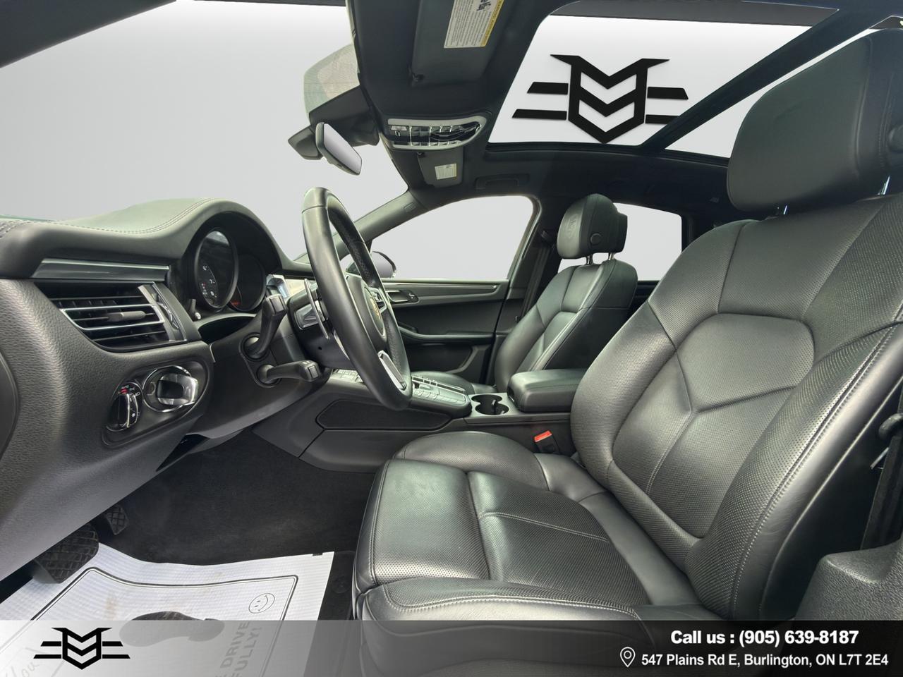 2021 Porsche Macan AWD - Navigation - Leather - Sunroof !! Photo