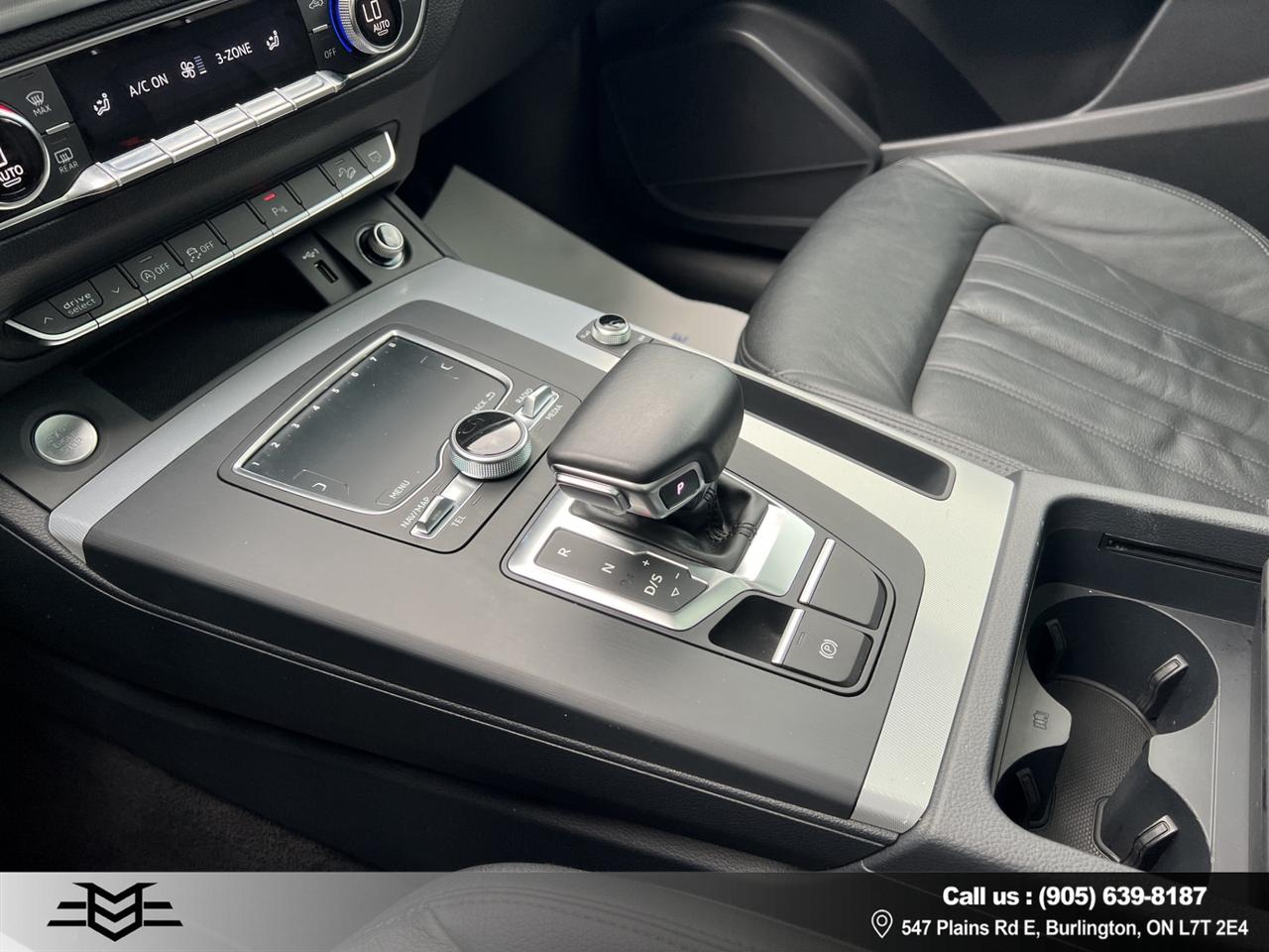2018 Audi Q5 2.0 Progressiv Pkg - Navigation System - Panoramic Roof !!! Photo