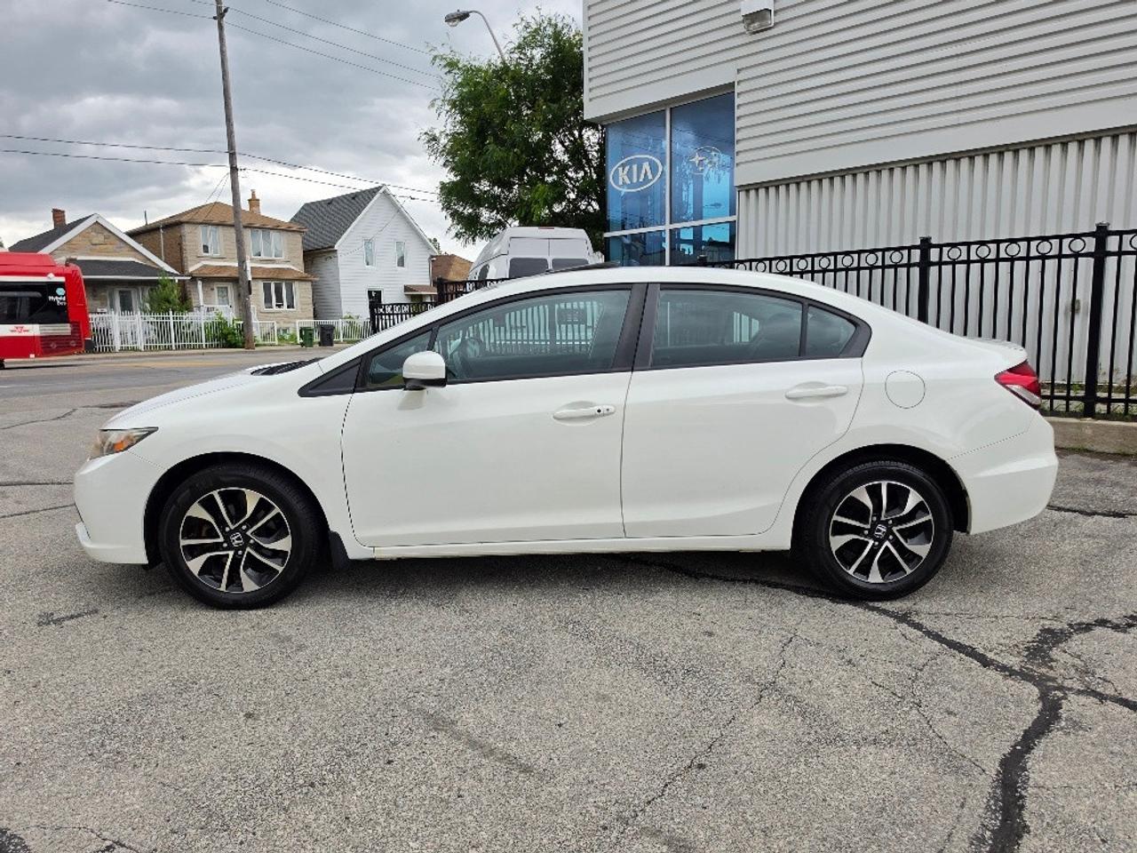 2015 Honda Civic EX-AUTOMATIC-SUNROOF-CERTIFIED Photo