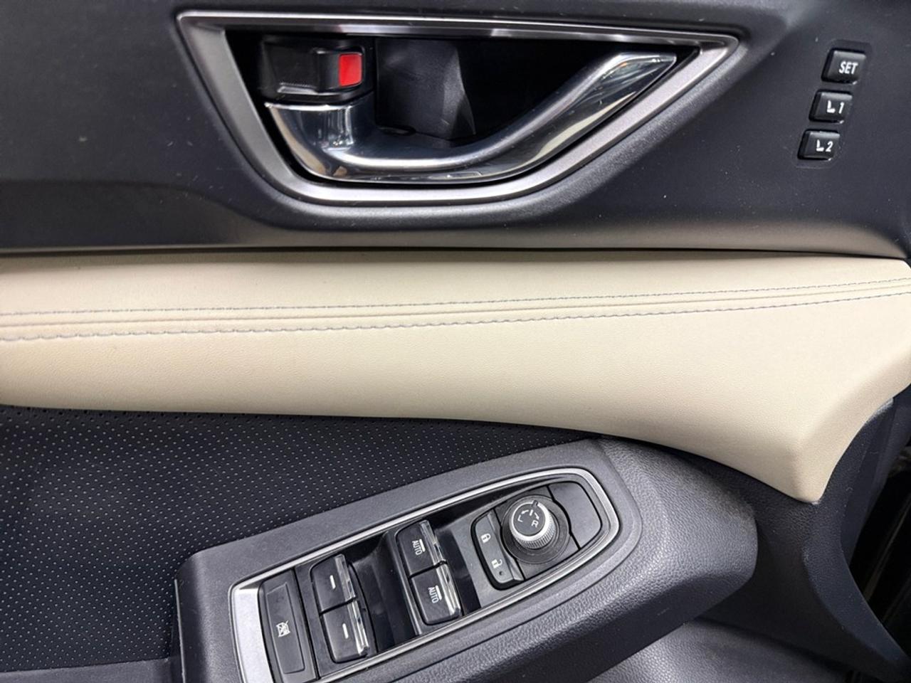 2021 Subaru ASCENT Limited AWD 7-Passenger Photo