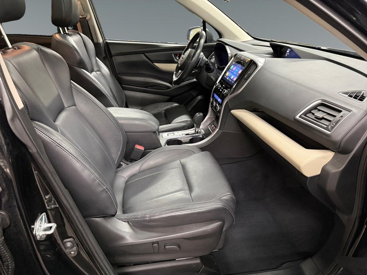 2021 Subaru ASCENT Limited AWD 7-Passenger Photo