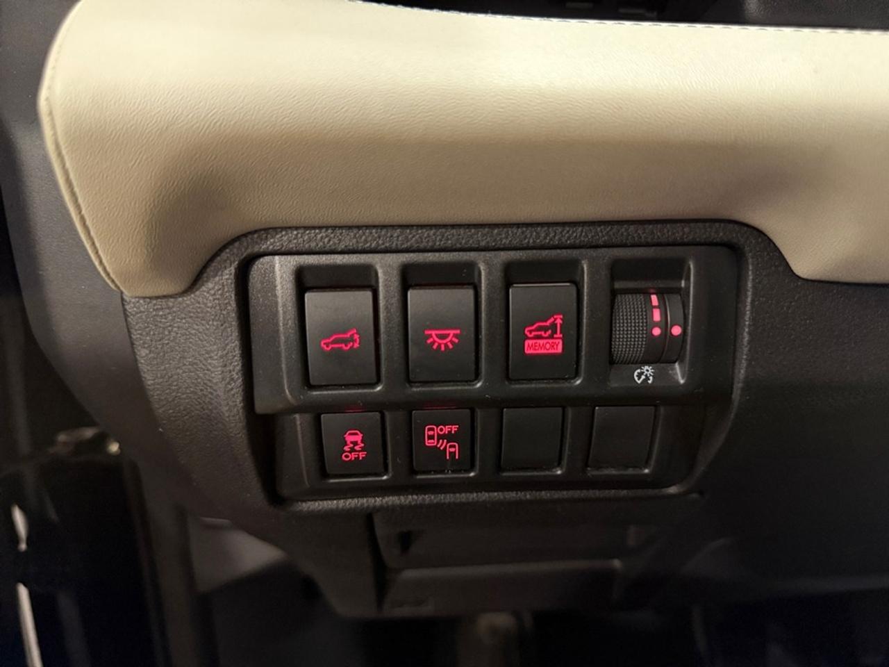 2021 Subaru ASCENT Limited AWD 7-Passenger Photo