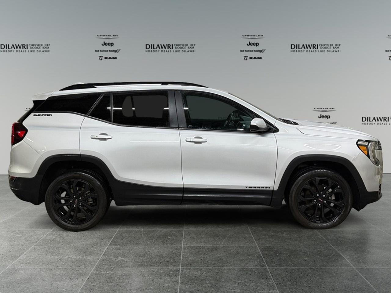 2022 GMC Terrain AWD 4DR SLE Photo