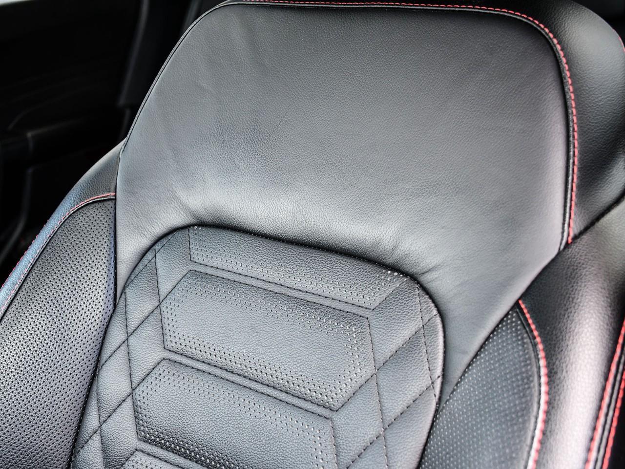2024 Ford Escape ST-Line Elite Photo