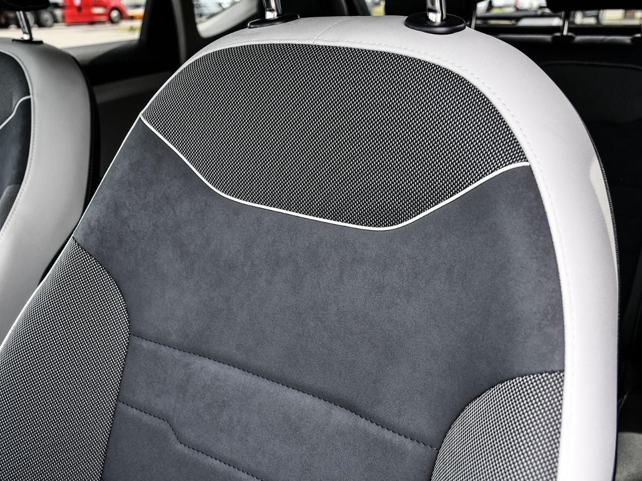 2025 Volkswagen Taos Comfortline Photo
