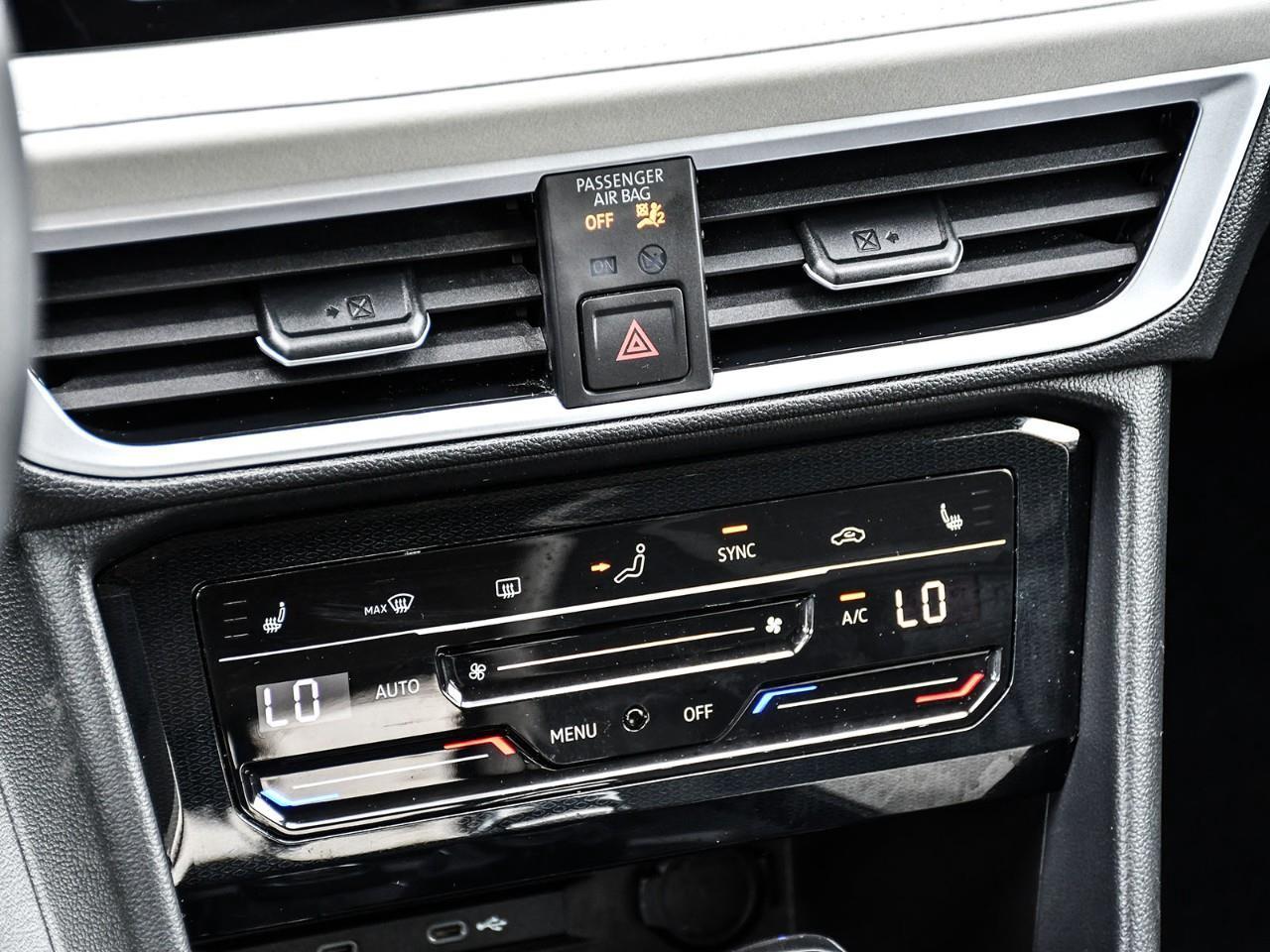 2025 Volkswagen Taos Comfortline Photo