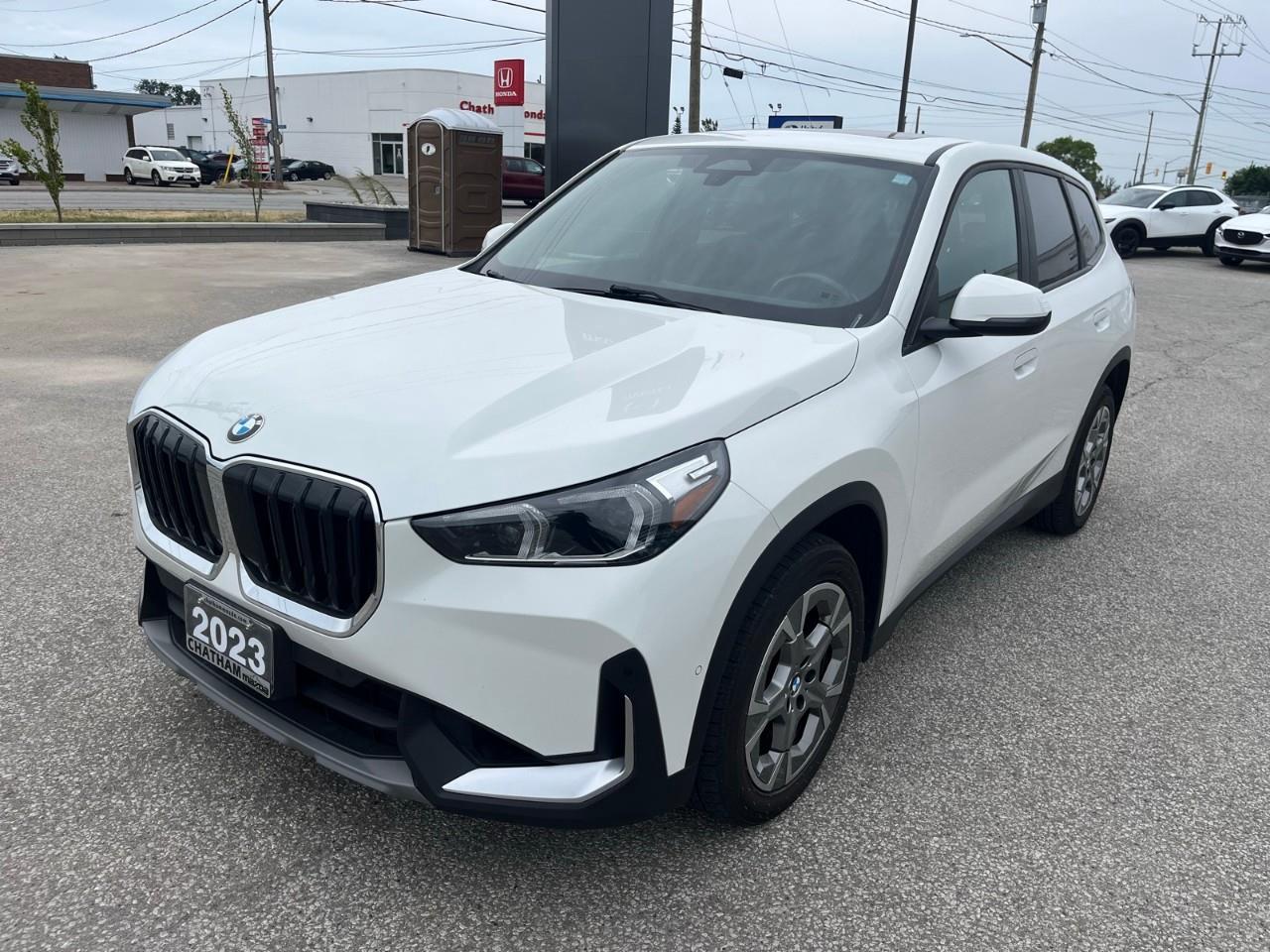 2023 BMW X1 xDrive28i Pano Roof | xDrive AWD | Heated Seats Photo