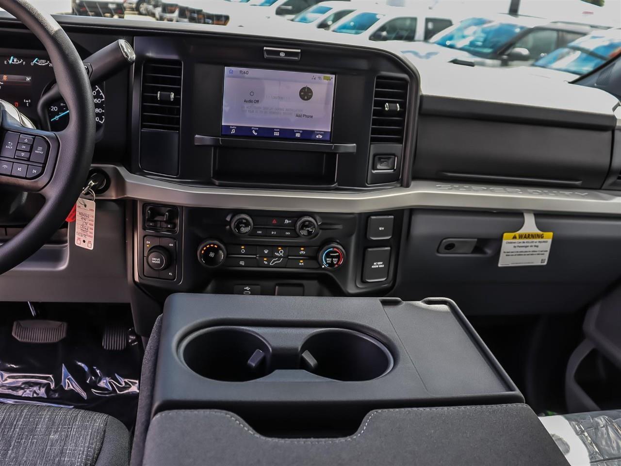 2026 Ford F-550 Chassis XLT Photo