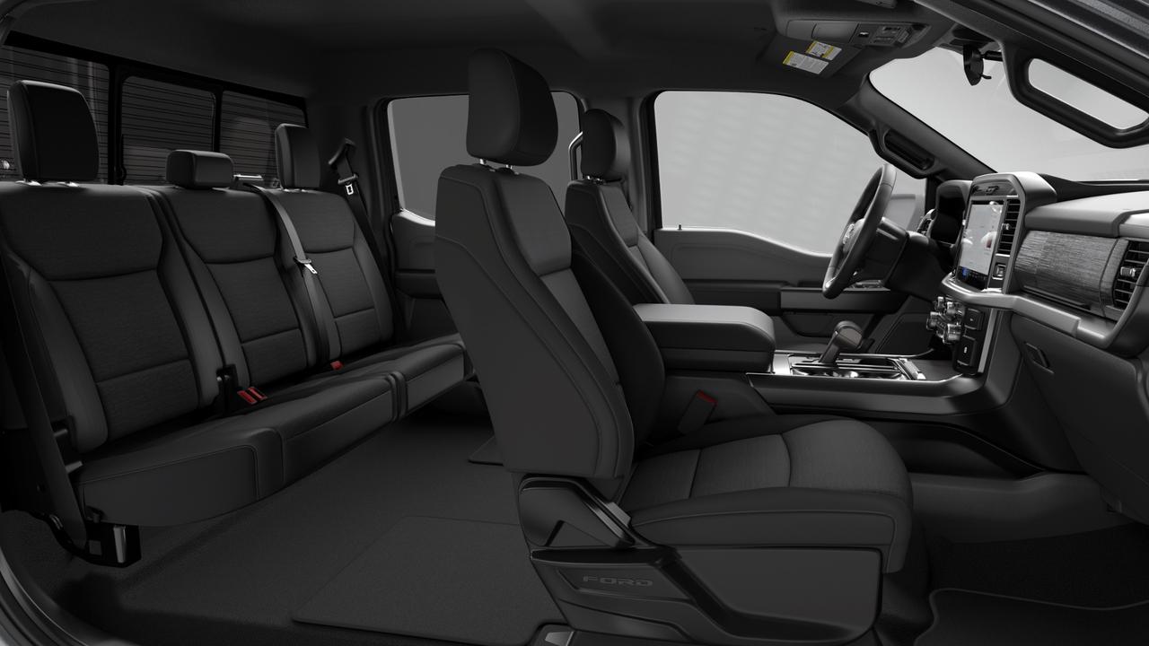 2026 Ford F-150 4x4 SuperCrew-145 Photo5