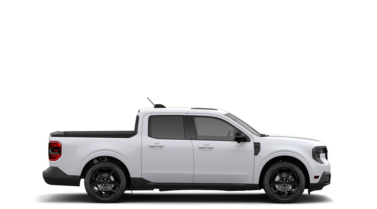 2026 Ford Maverick Lariat Photo4