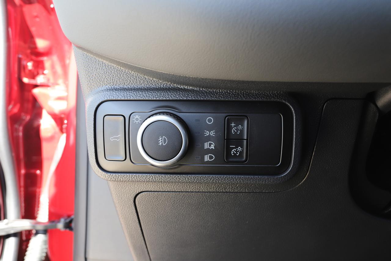2027 Ford Explorer ACTIVE w/100A Pkg 4WD Photo