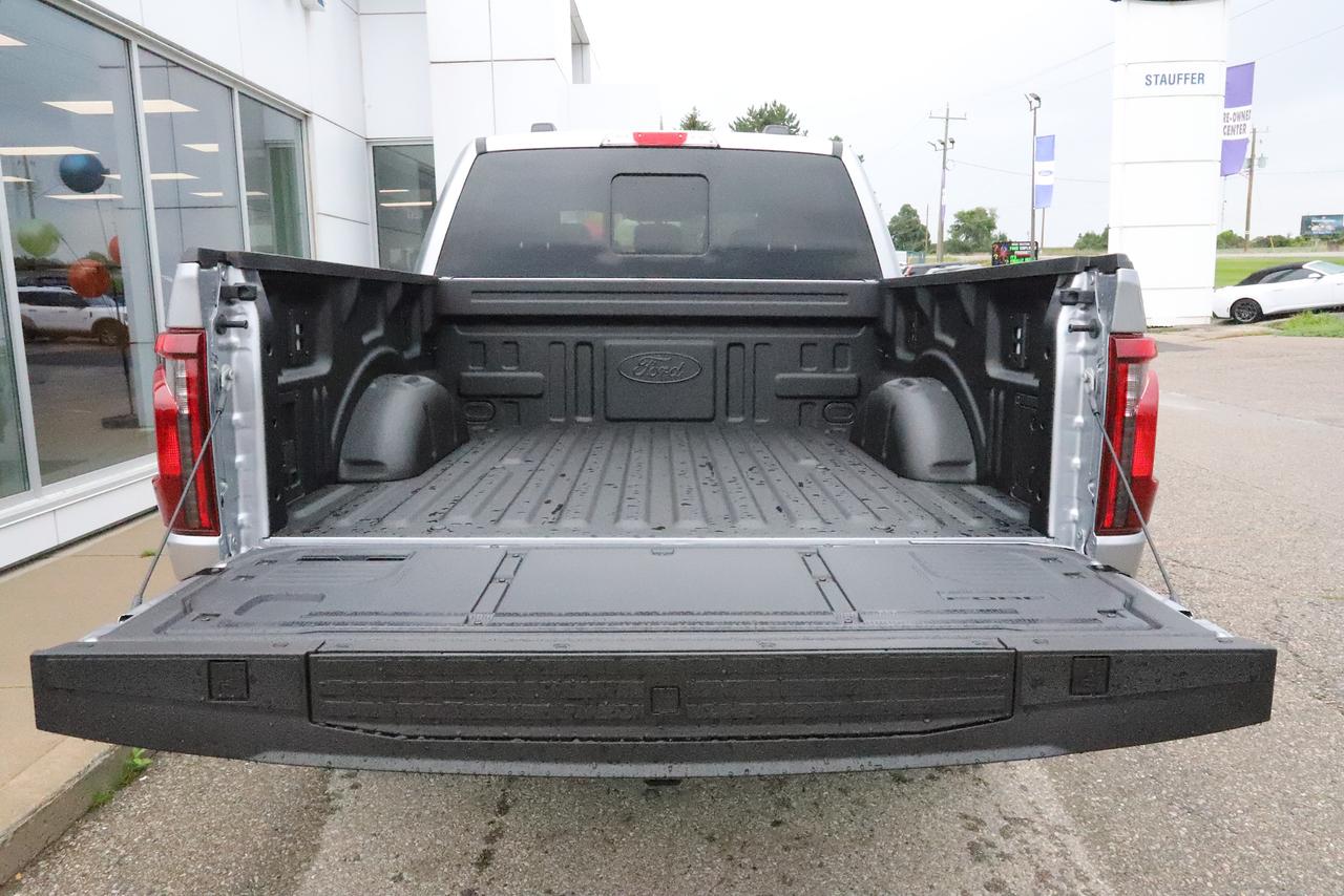 2026 Ford F-150 XLT 4WD SuperCrew 5.5' Box Photo
