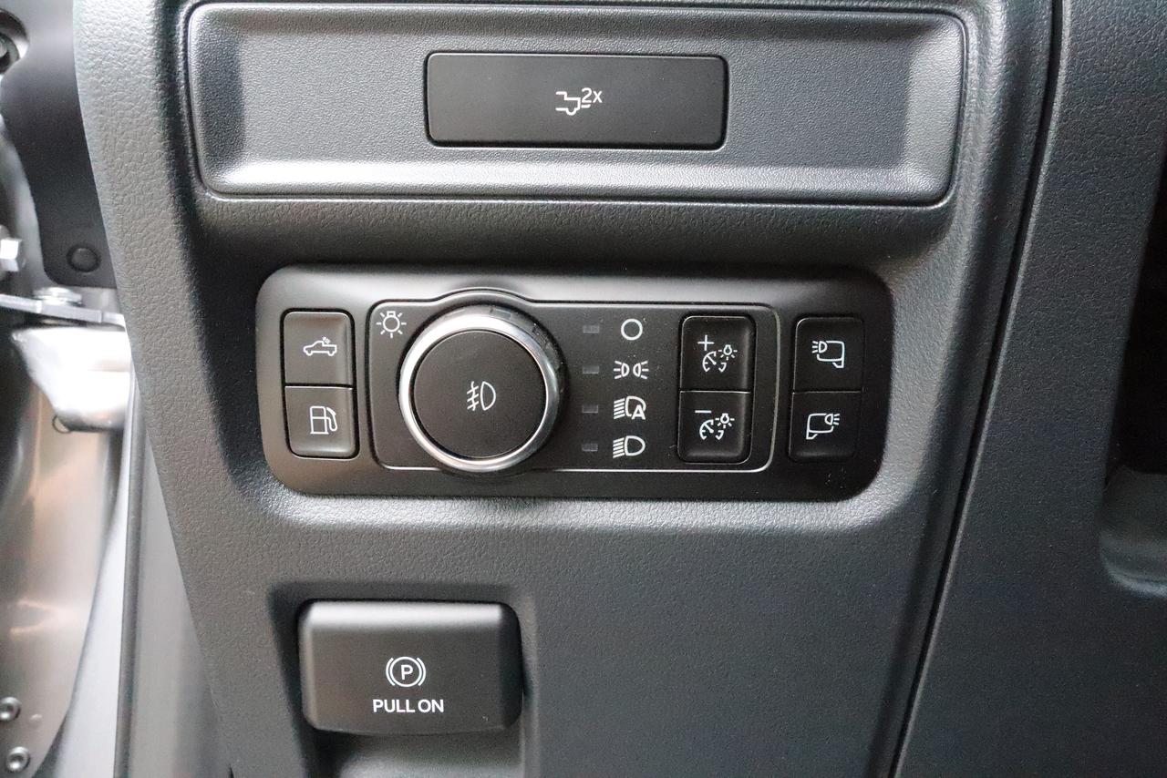 2026 Ford F-150 XLT 4WD SuperCrew 5.5' Box Photo