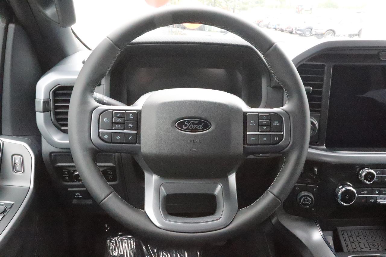 2026 Ford F-150 XLT 4WD SuperCrew 5.5' Box Photo