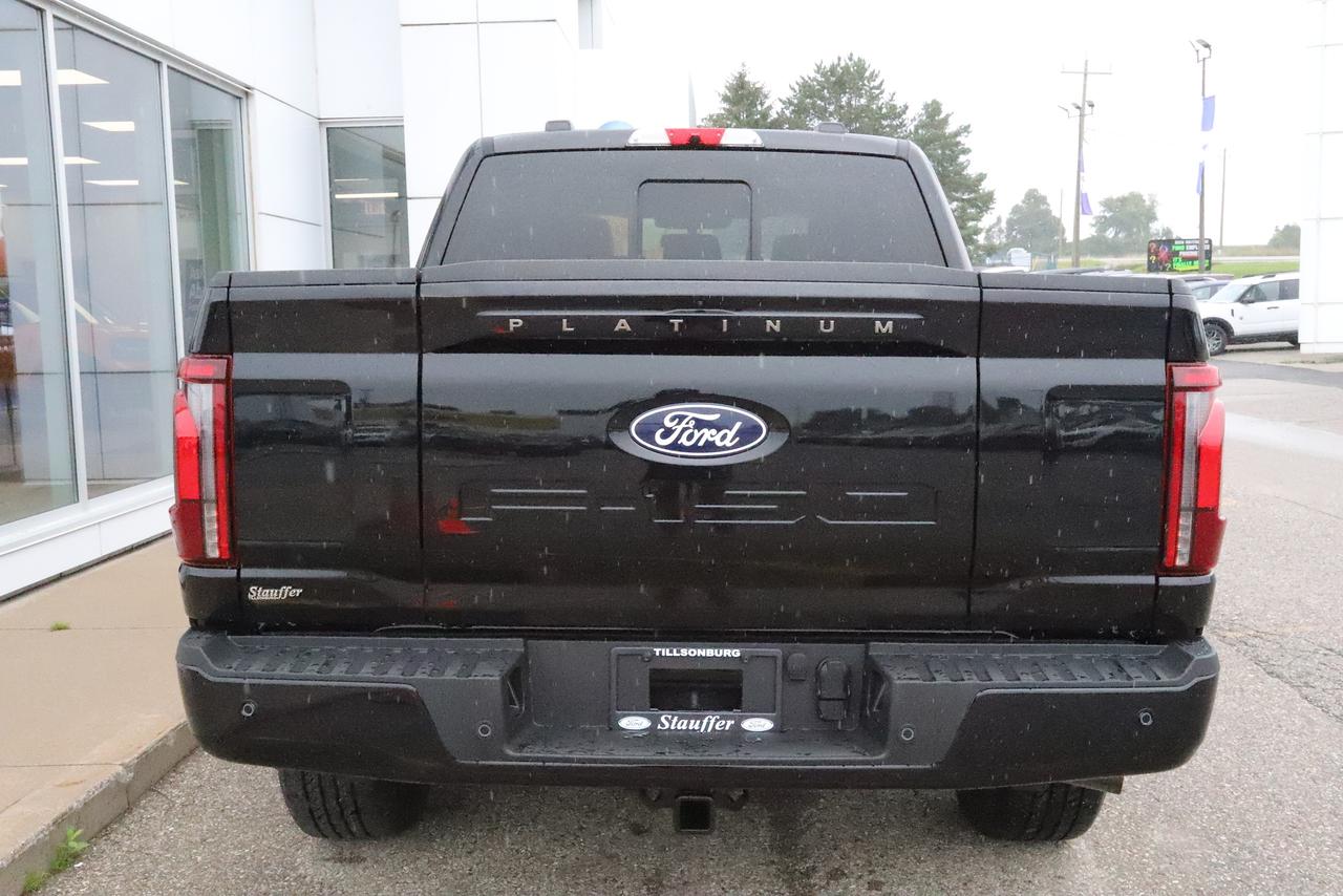 2026 Ford F-150 Platinum 4WD SuperCrew 5.5' Box Photo3