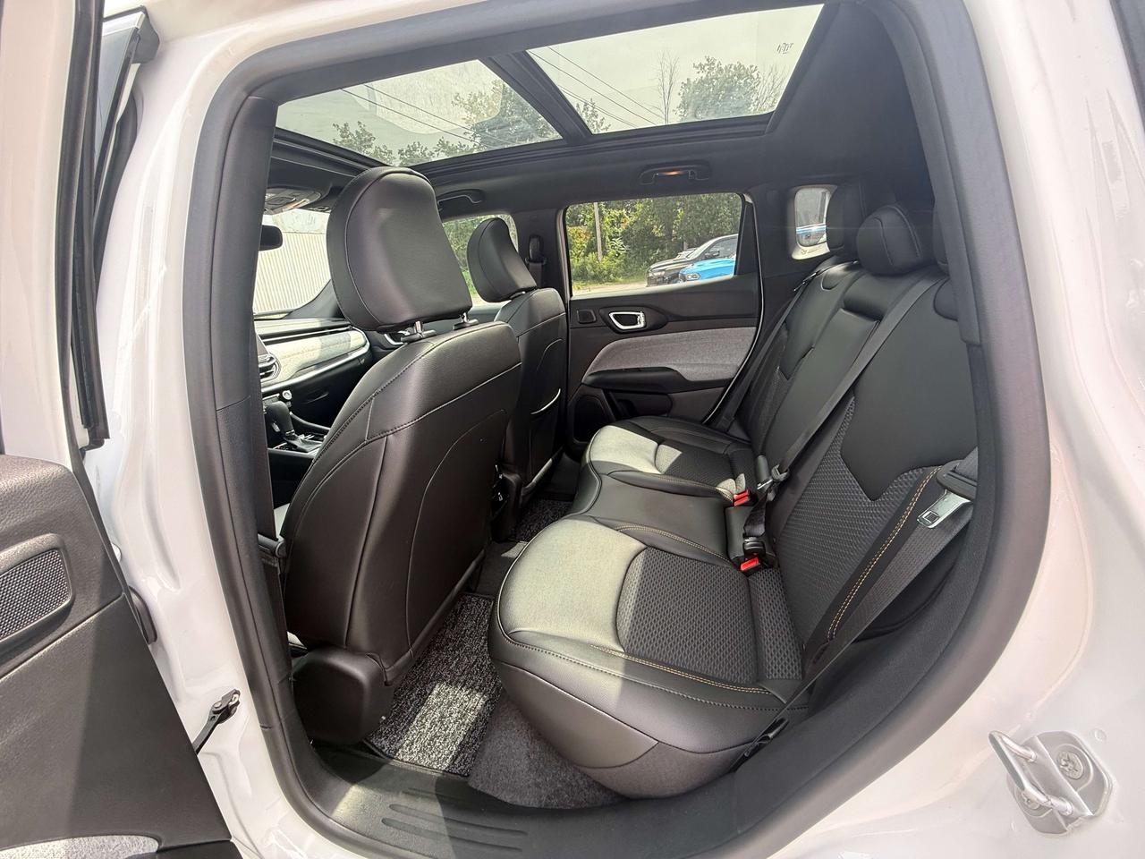 2026 Jeep Compass 85th Anniversary 4x4 Photo