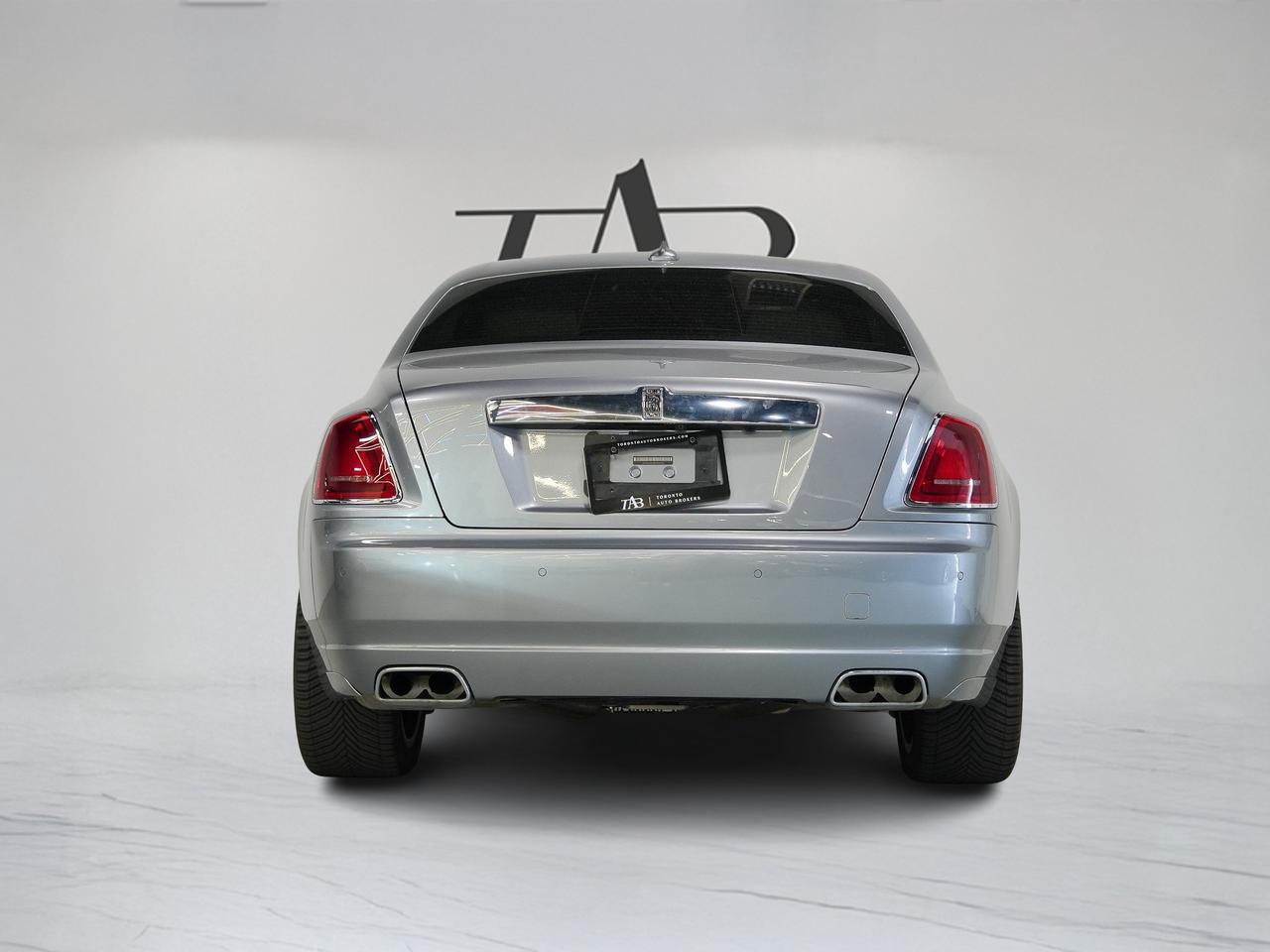 2011 Rolls Royce Ghost PANO | DVD | 20 IN Photo