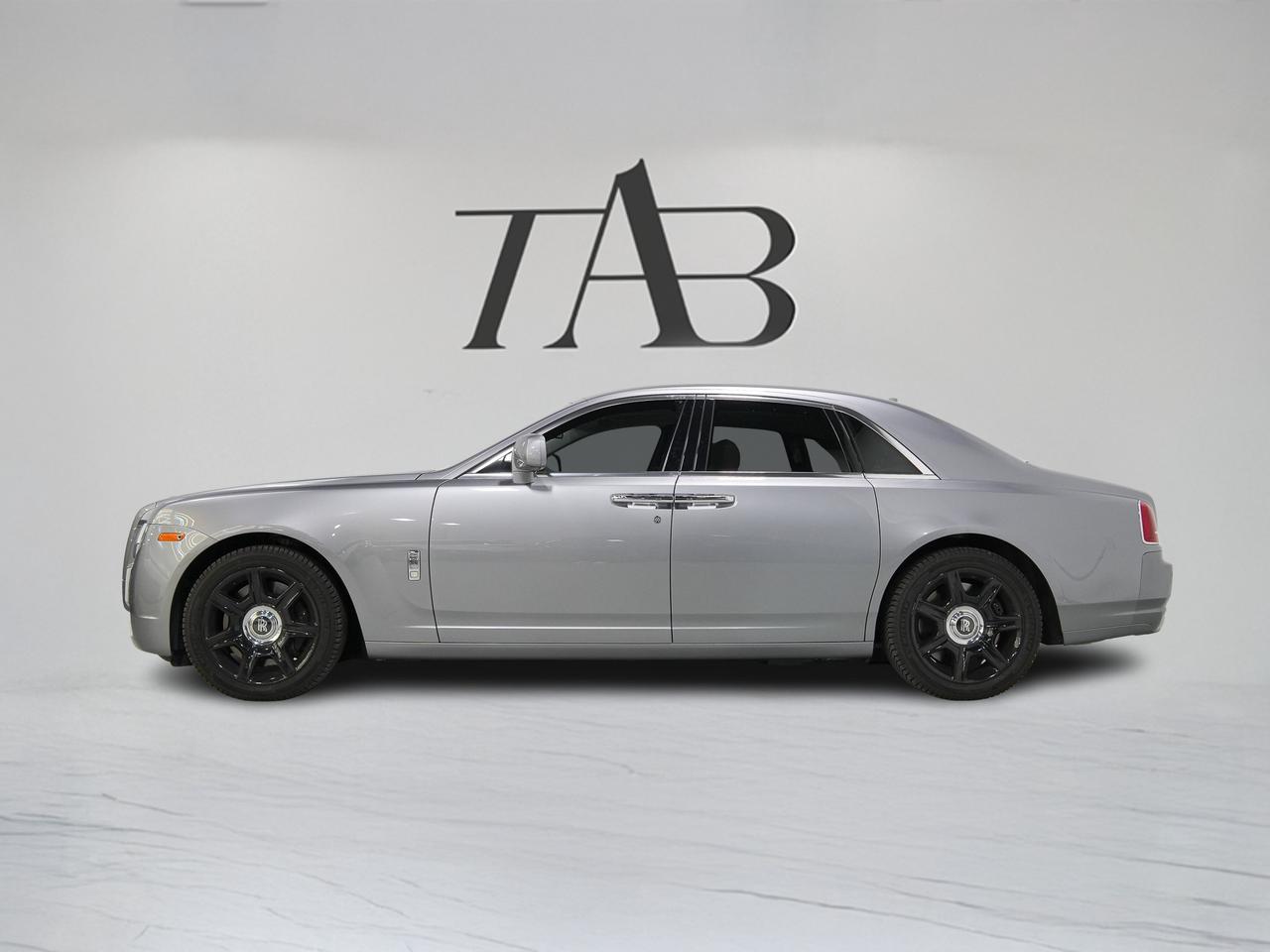 2011 Rolls Royce Ghost PANO | DVD | 20 IN Photo