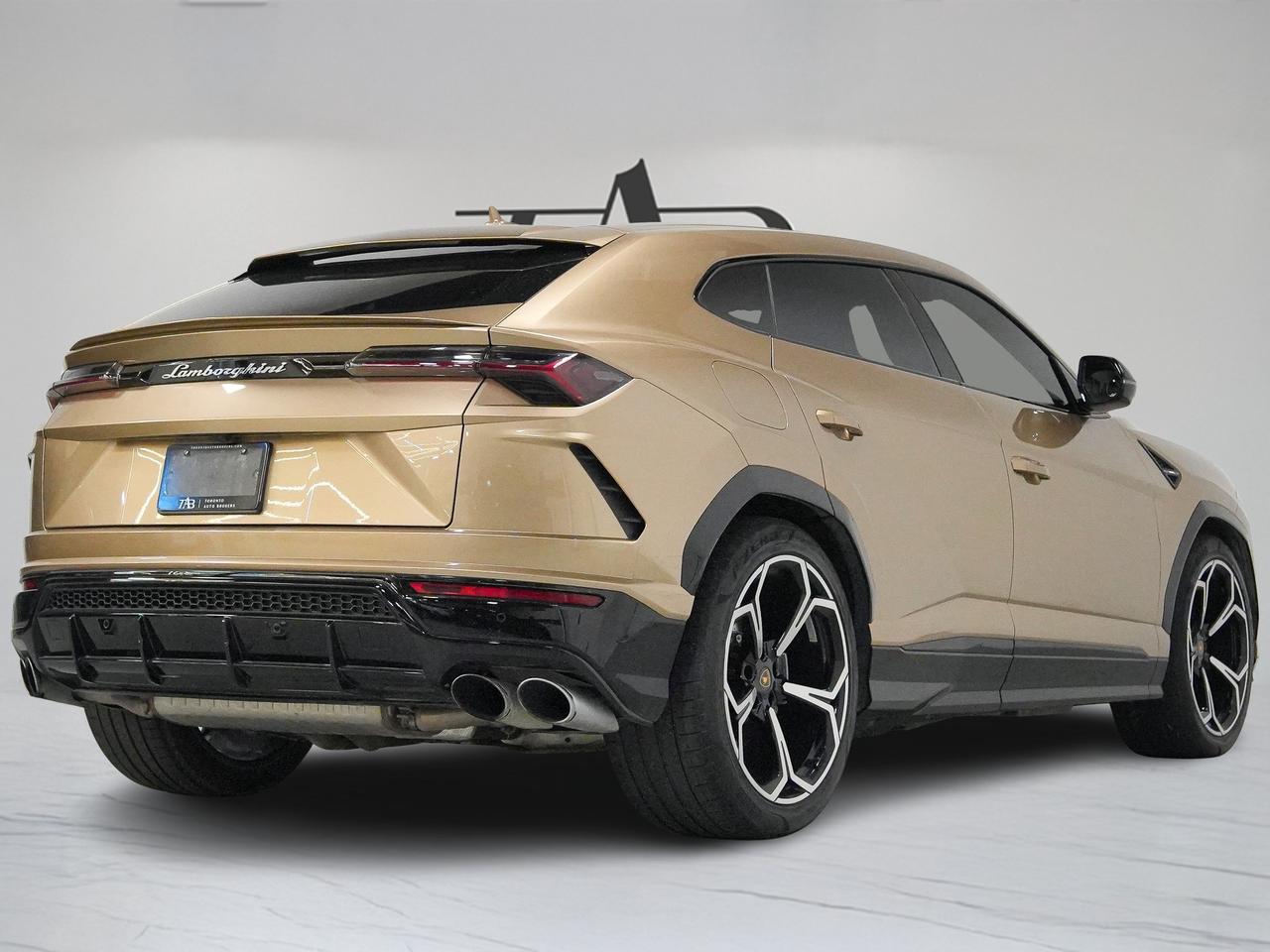 2022 Lamborghini Urus HUD | 22 IN Photo