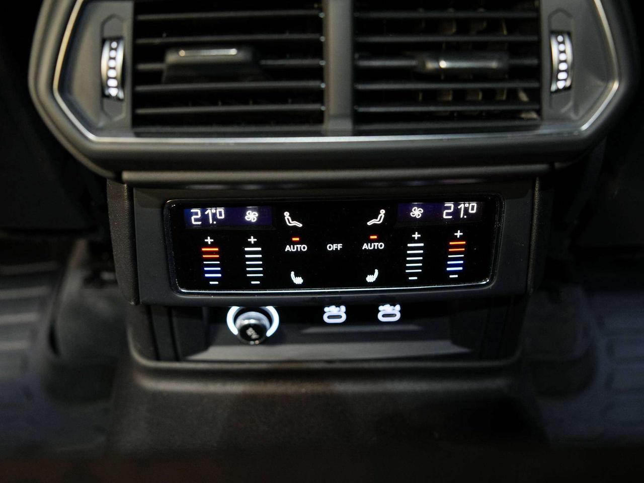 2022 Lamborghini Urus HUD | 22 IN Photo
