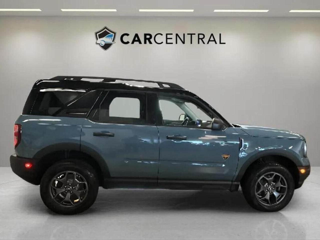 2021 Ford Bronco Sport BADLANDS 4x4| CLN CARFAX| BLIND SPOT| HTD SEAT Photo