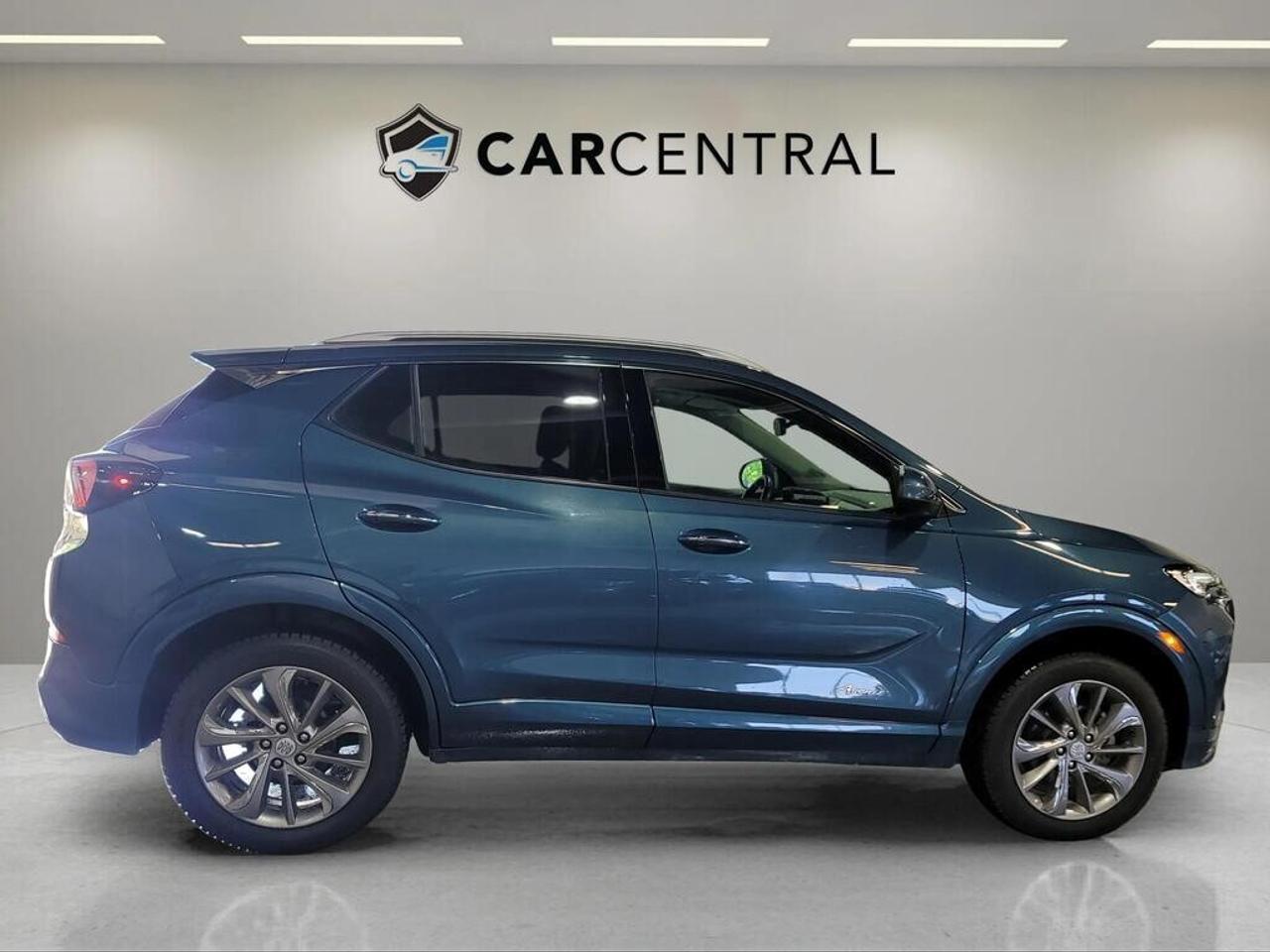 2024 Buick Encore GX AVENIR AWD| CLN CARFAX| CONVENIENCE PKG|19" ALLOYS Photo