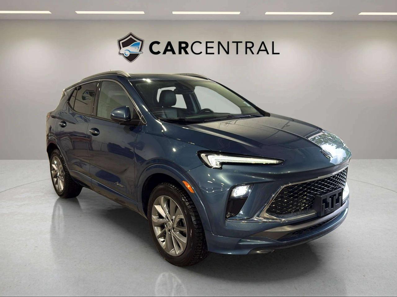 2024 Buick Encore AVENIR AWD| CLN CARFAX| CONVENIENCE PKG|19" ALLOYS Photo