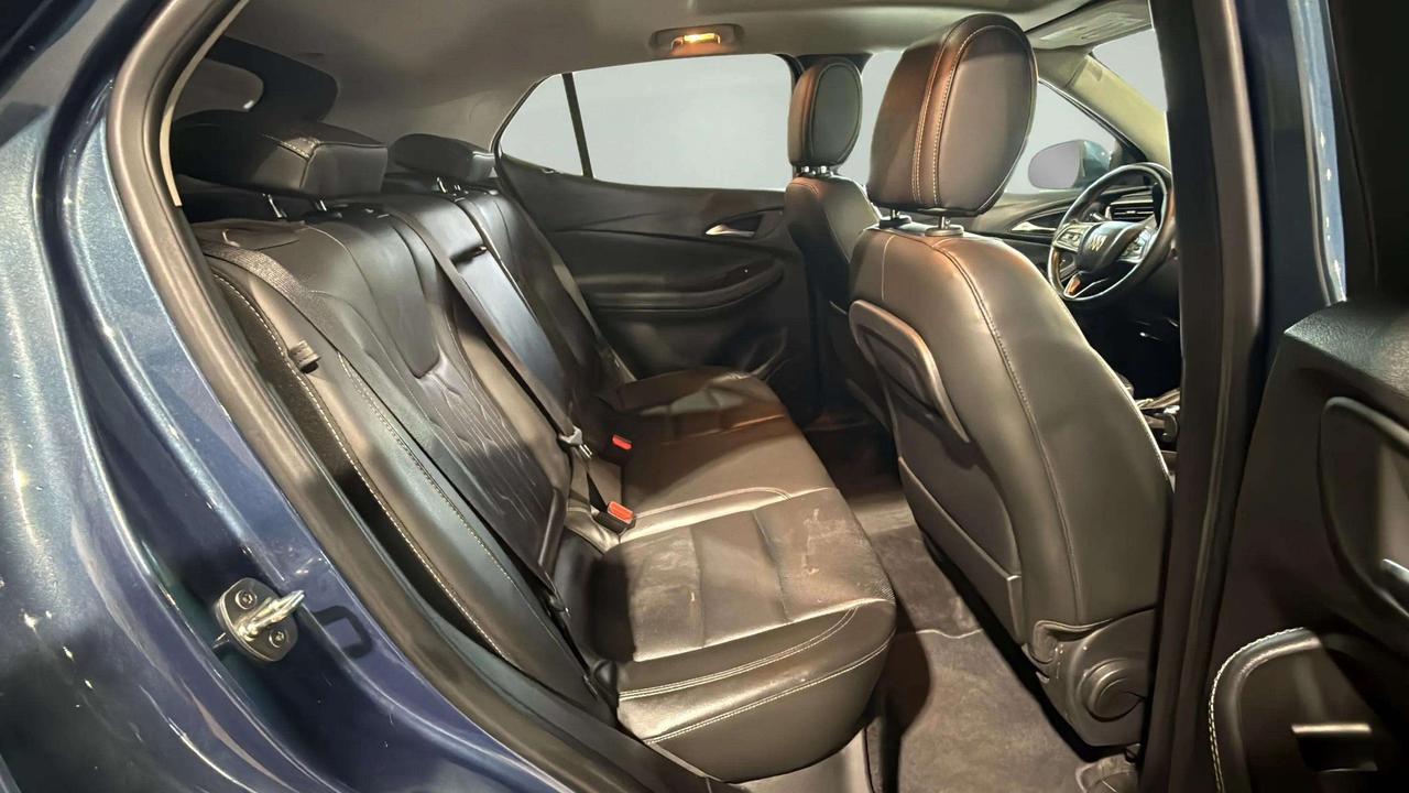 2024 Buick Encore AVENIR AWD| CLN CARFAX| CONVENIENCE PKG|19" ALLOYS Photo