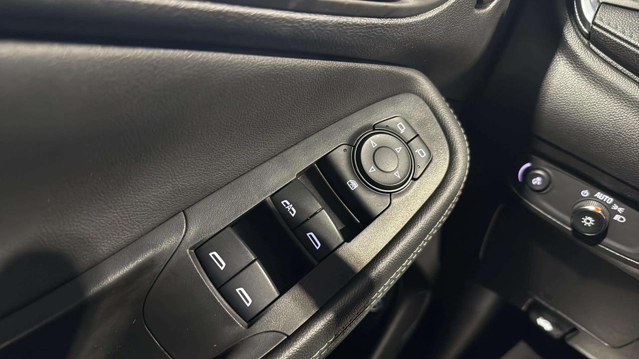 2024 Buick Encore AVENIR AWD| CLN CARFAX| CONVENIENCE PKG|19" ALLOYS Photo