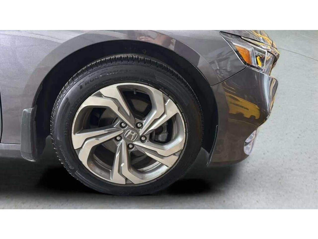 2019 Honda Accord Sedan EX-L | Heated Steering | Heated Seats Photo